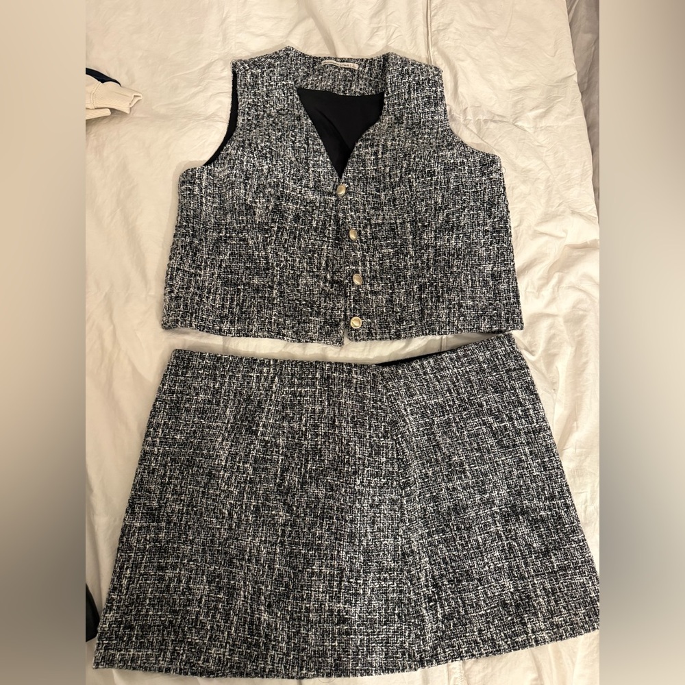 Chic Black and White Tweed Vest and Skirt Set
